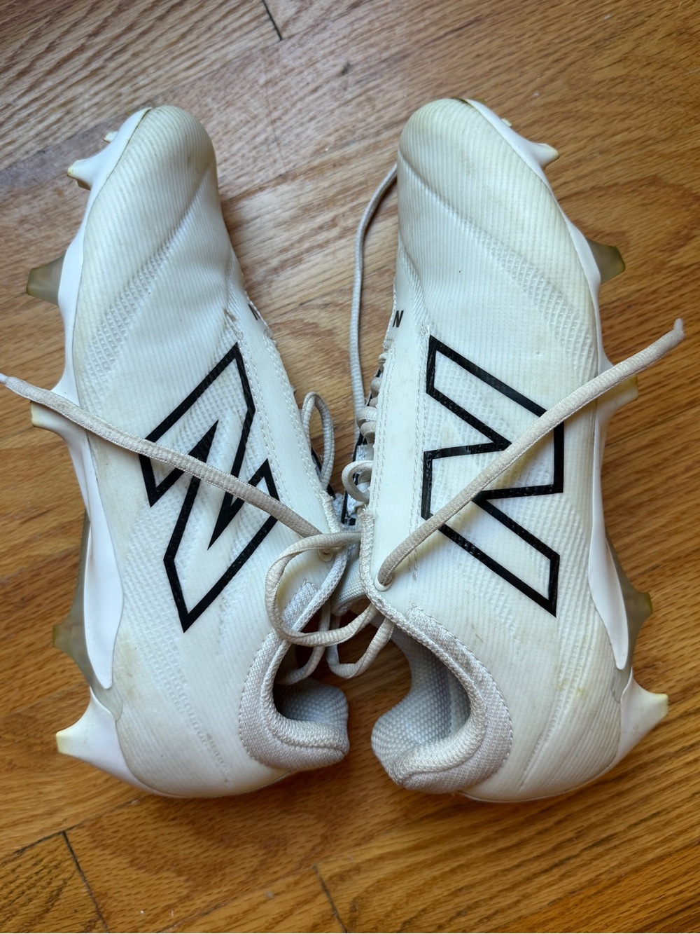 New Balance Women's Burnx4 Lacrosse Cleats White Grey Matter Size 9